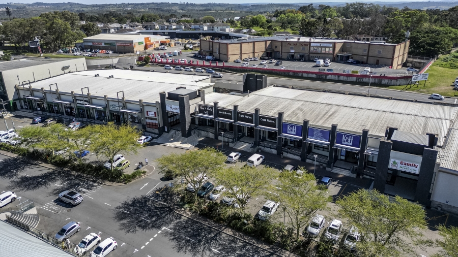 To Let commercial Property for Rent in Beacon Bay North Eastern Cape